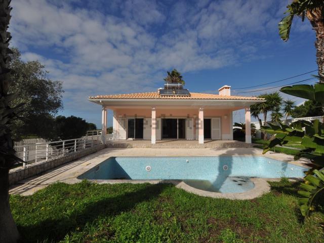 Moradia, Castelo Sesimbra
