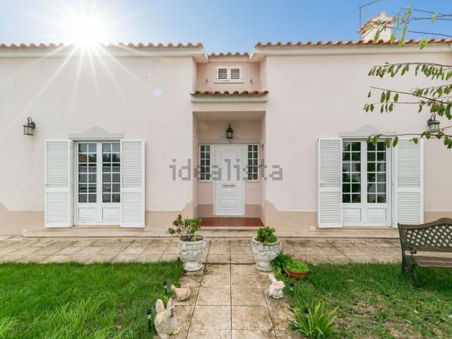 Moradia, Castelo Sesimbra