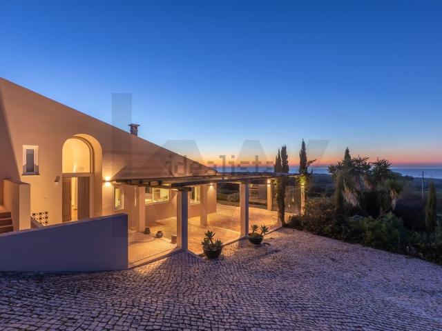 Moradia, Castelo Sesimbra