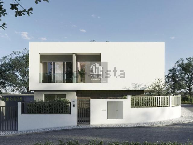 Moradia, Caparica e Trafaria