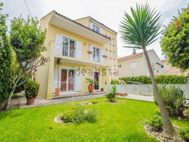 Moradia, Caparica e Trafaria