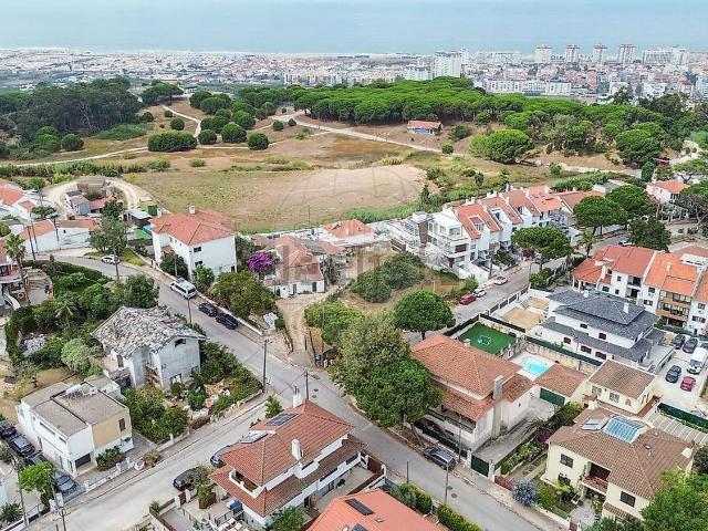 Moradia, Caparica e Trafaria