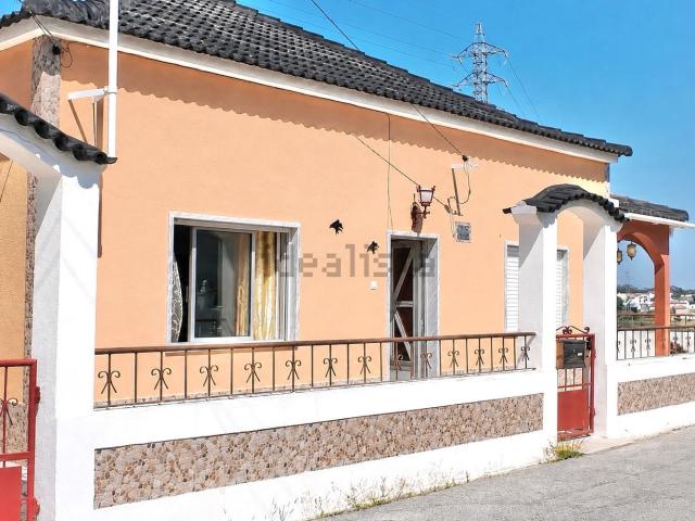 Moradia, Caparica e Trafaria