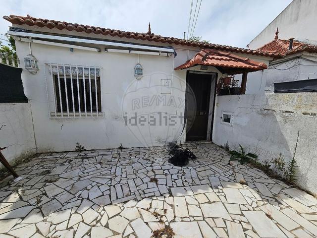 Moradia, Caparica e Trafaria