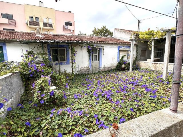 Moradia, Caparica e Trafaria