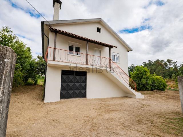 Moradia, Carrazedo