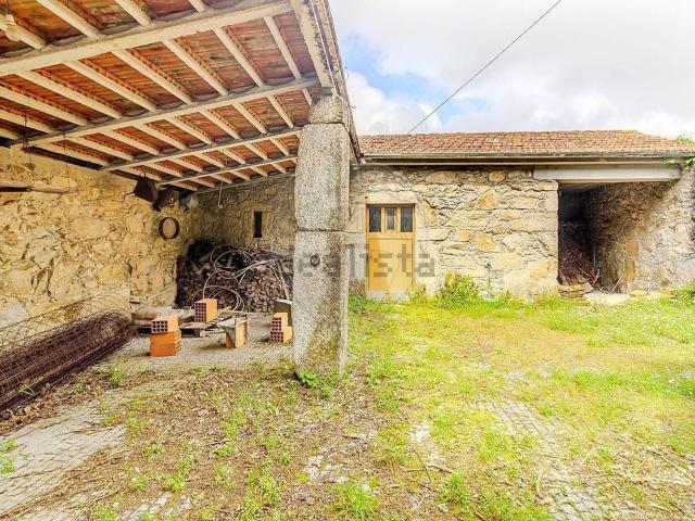 Moradia, Carregosa