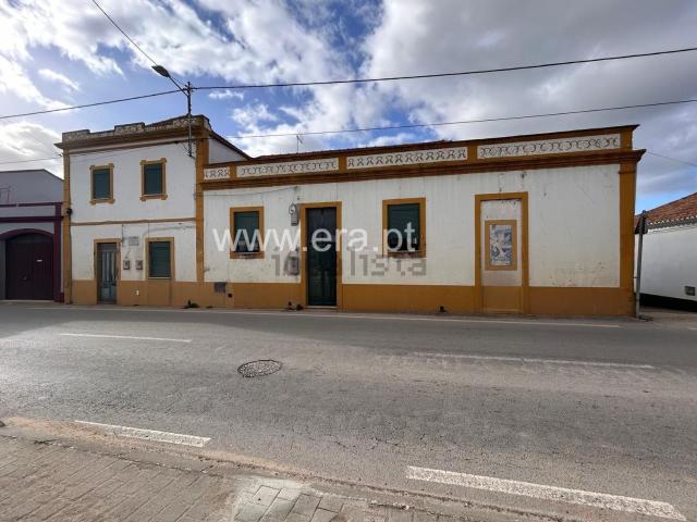Moradia, Carregueira