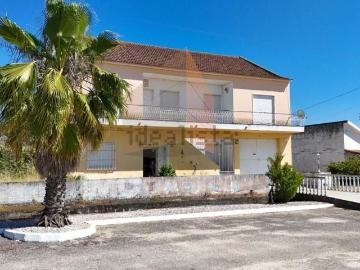 Moradia, Carregueira
