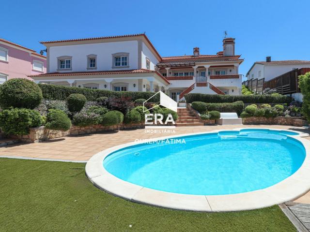 Moradia, Carregueiros