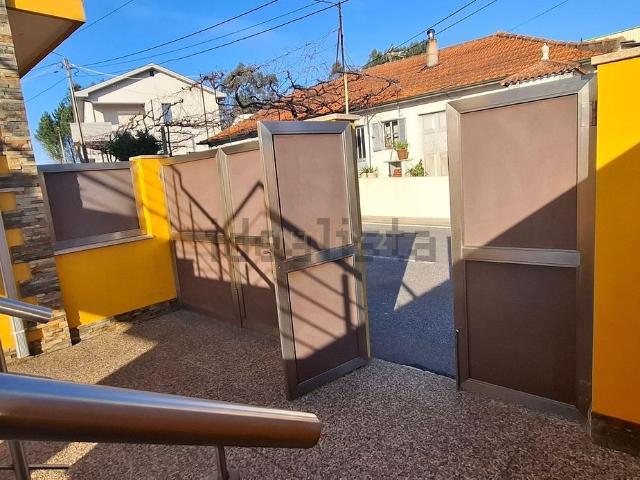 Moradia, Carvalhosa