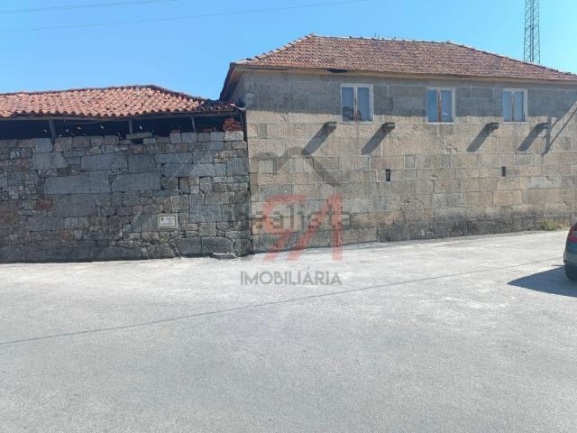 Moradia, Carvalhosa