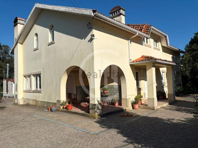 Moradia, Caxarias