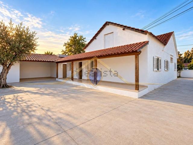 Moradia, Caxarias