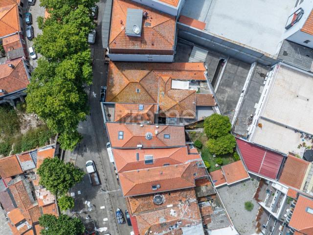 Moradia, Cedofeita Santo Ildefonso Sé Miragaia São Nicolau Vitória