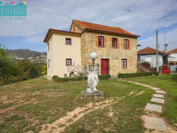 Moradia, Paradela