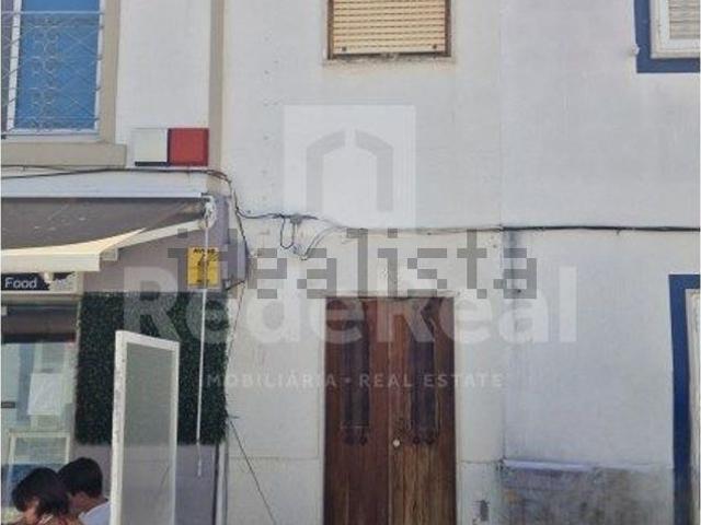 Moradia, Centro Antigo, Albufeira e Olhos de Água