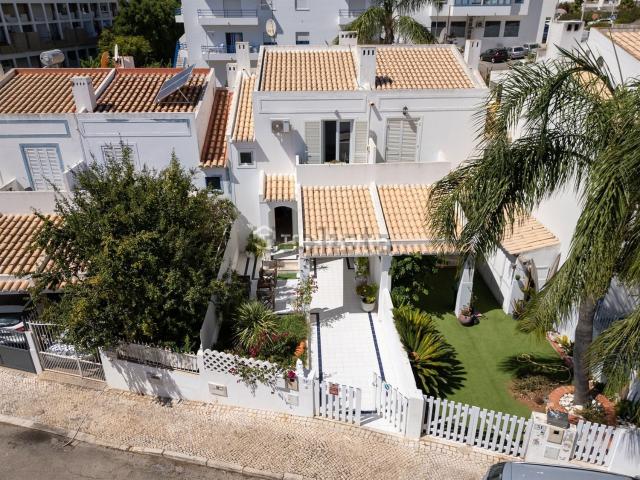 Moradia, Centro da Cidade, Albufeira e Olhos de Água