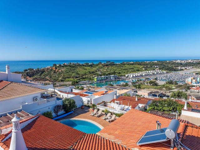 Moradia, Centro da Cidade, Albufeira e Olhos de Água