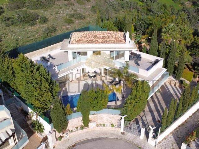 Moradia, Centro da Cidade, Albufeira e Olhos de Água