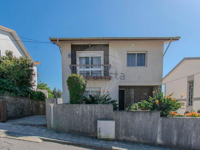 Moradia, Centro de Gondomar, São Cosme Valbom Jovim