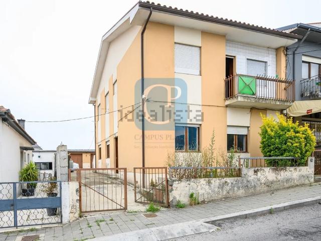 Moradia, Centro de Gondomar, São Cosme Valbom Jovim