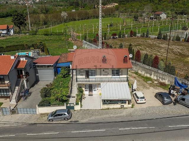 Moradia, Cepães e Fareja