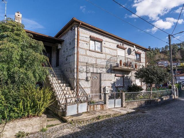 Moradia, Cepães e Fareja