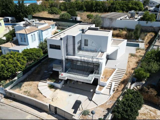 Moradia, Cerro de Águia Patroves, Albufeira e Olhos de Água