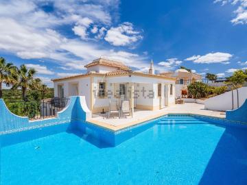 Moradia, Cerro de Águia Patroves, Albufeira e Olhos de Água