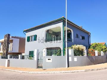 Moradia, Charneca da Caparica e Sobreda