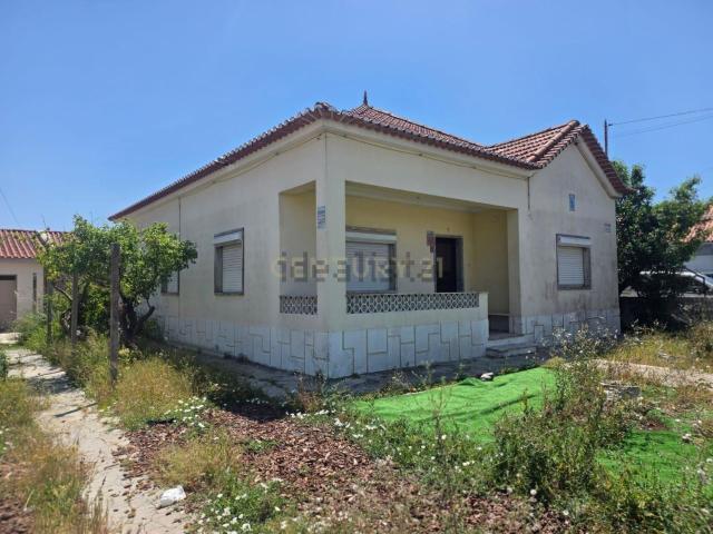 Moradia, Charneca da Caparica e Sobreda