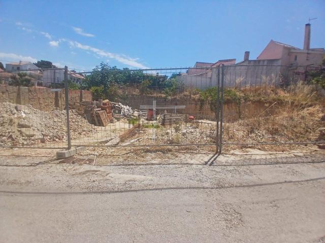 Moradia, Charneca da Caparica e Sobreda