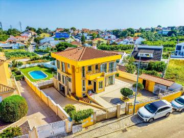 Moradia, Charneca da Caparica e Sobreda