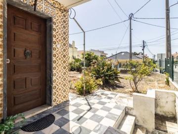 Moradia, Charneca da Caparica e Sobreda