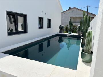 Moradia, Charneca da Caparica e Sobreda