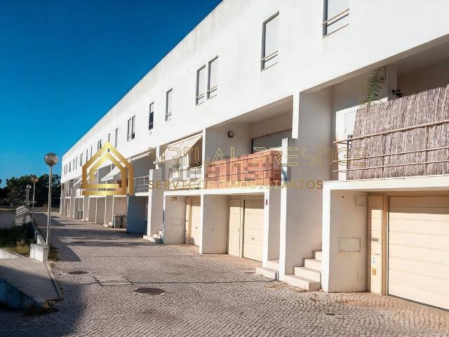 Moradia, Charneca da Caparica e Sobreda