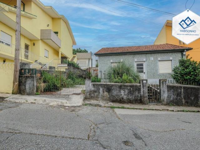 Moradia, Cimo da Serra Bouça das Almas Taralhão, São Cosme Valbom Jovim