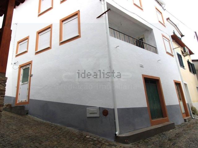 Moradia, Côja e Barril de Alva
