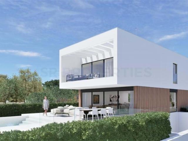 Moradia com 4 Quartos em Construção em Vila Sol 440m² Quarteira