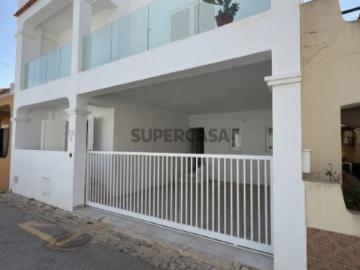Moradia com 5 quartos Totalmente Remodelada em Montes de Alvor