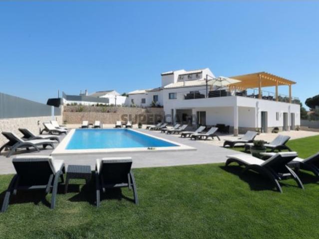 Moradia com 10 suites e piscina, tipo boutique guest house Albufeira