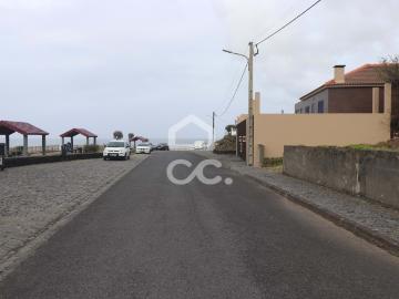 Moradia com 3+1 Quartos Mosteiros Ponta Delgada