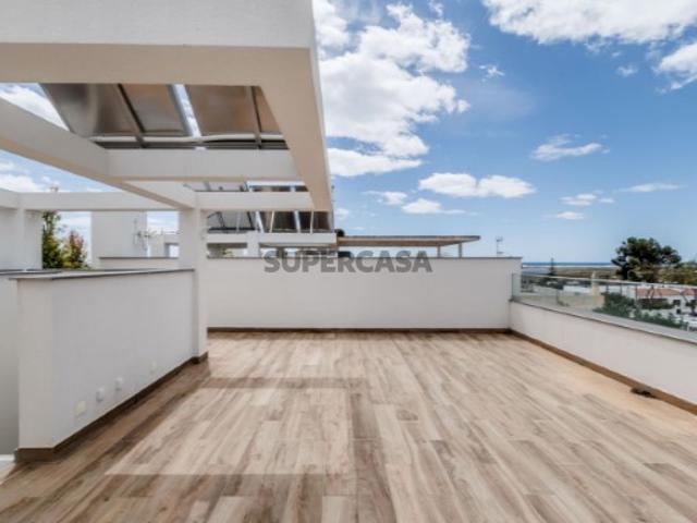 Moradia com 3 quartos com Piscina Privativa e Vista Mar