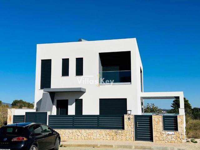 Moradia com 3 quartos, vista campo e mar em Mexilhoeira/Alga. 190m² Mexilhoeira Grande