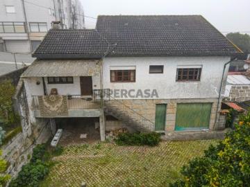 Moradia com Terreno de 1200 m² para Restauro em Marco de Canaveses