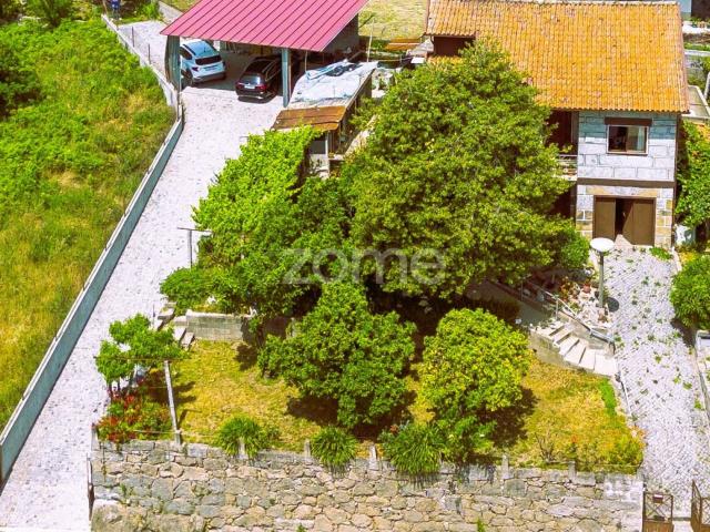 Moradia + Terreno com Horizonte Verde a Perder de Vista | Penafiel