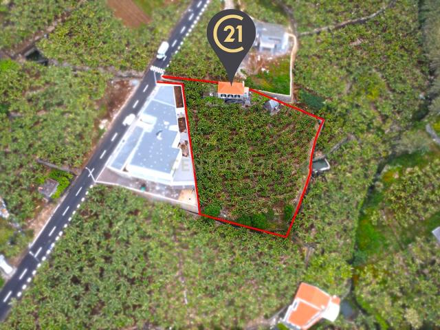 Moradia com terreno de 2000 m² em Ponta do Sol