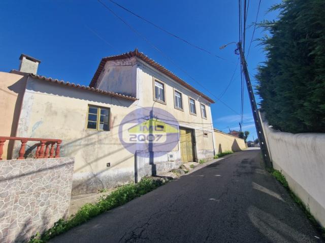 Moradia com terreno em Ovar