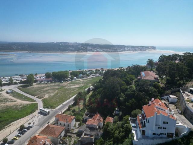 Moradia com Vista de Lagoa situada na Foz do Arelho 185m² Foz Do Arelho